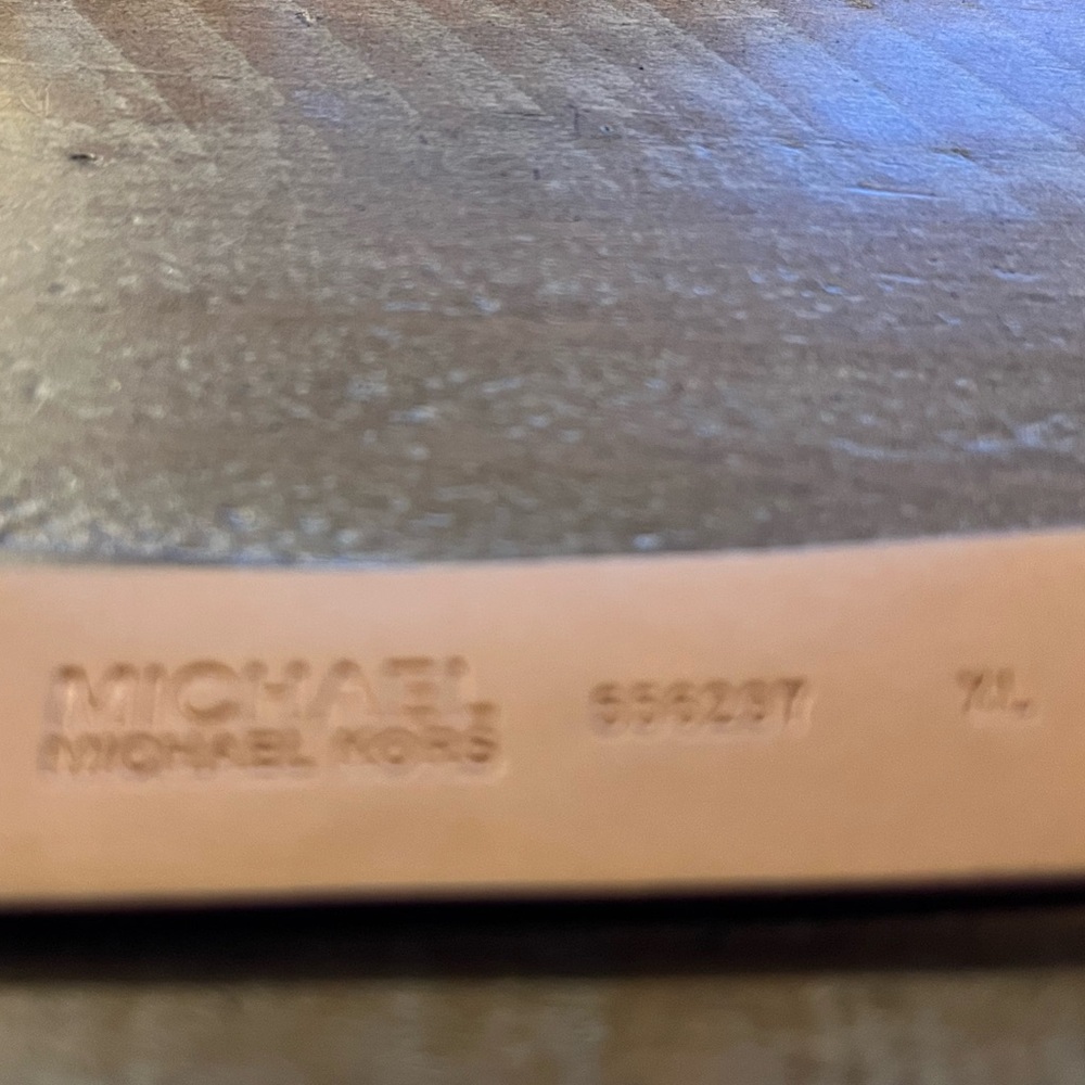 Michael Kors Pink Embossed Snakeskin & White/Gray Monogram Belts Set of 2, Sz XL - Picture 7 of 9